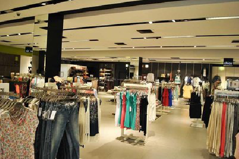 自贡商场里的店面怎么装修?